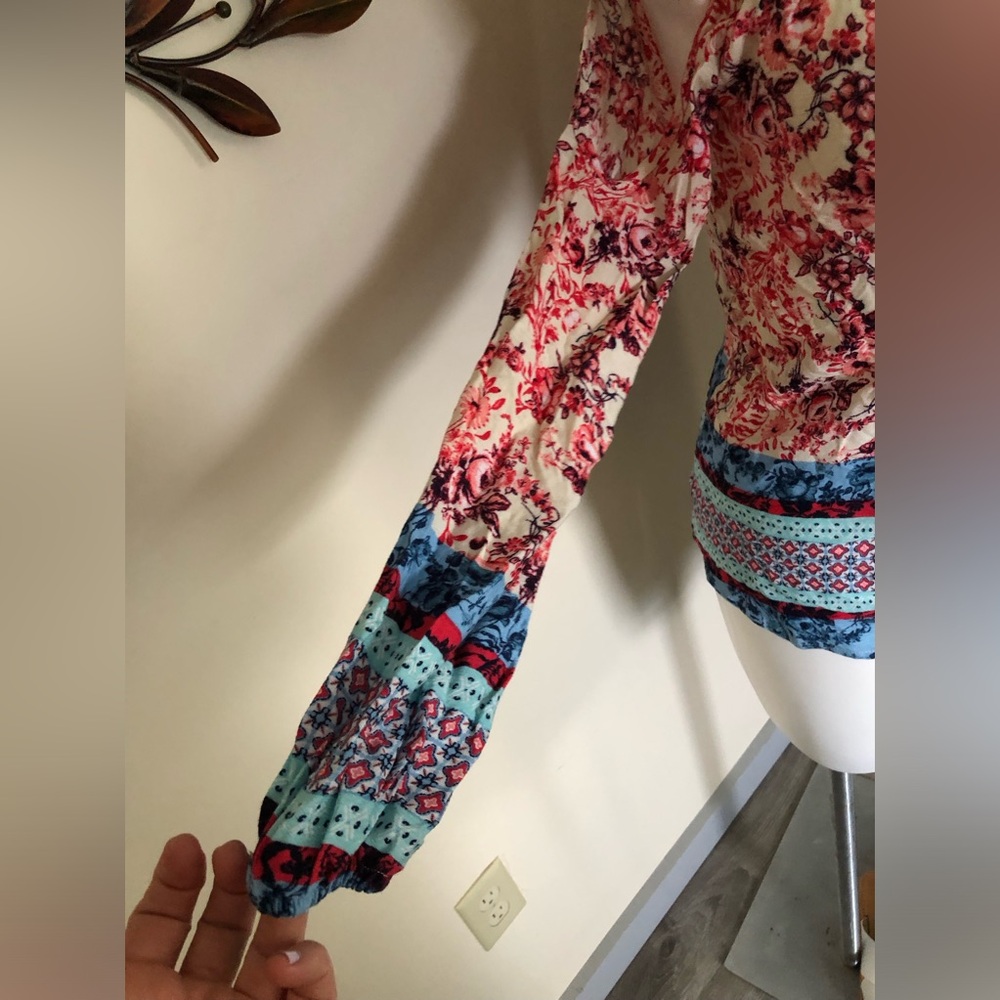 Floral top - Picture 4 of 8